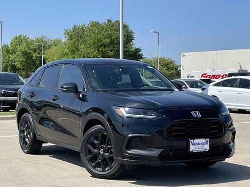 Crystal Black Pearl 2025 Honda HR-V AWD Sport