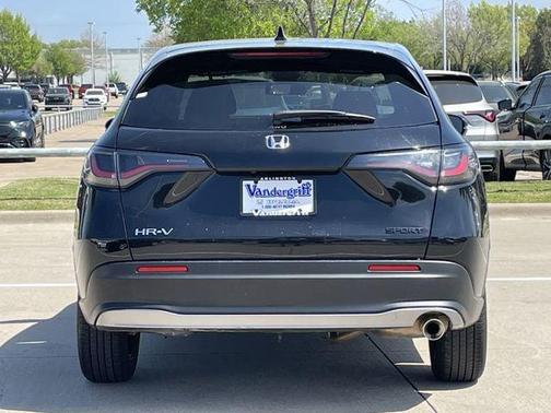 Crystal Black Pearl 2025 Honda HR-V AWD Sport