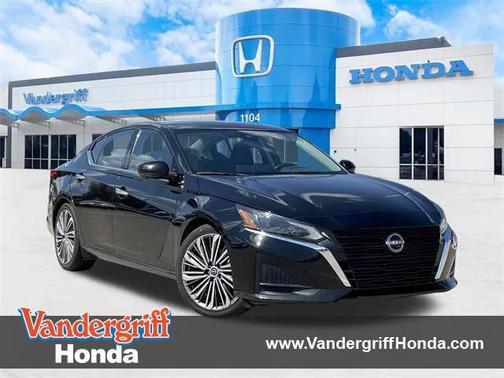 2023 Nissan Altima 2.5 SL