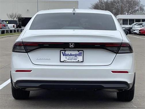 2025 Honda Accord LX 1.5T