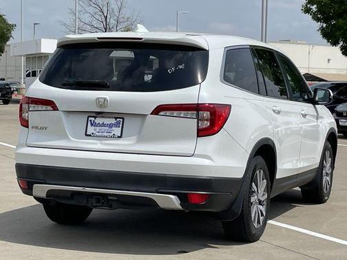 Crystal Black Pearl 2021 Honda Pilot 2WD EX-L