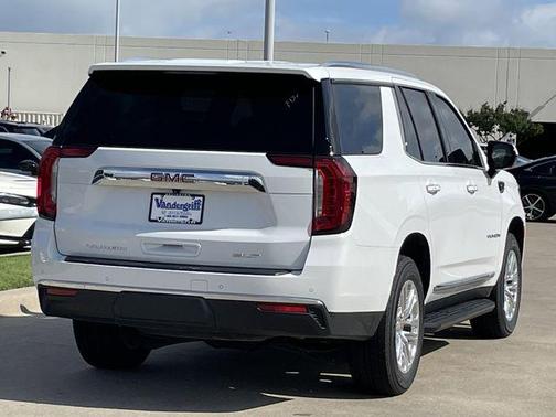 Summit White 2024 GMC Yukon SLT