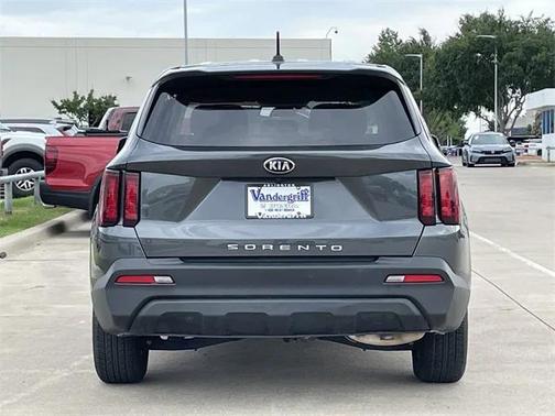 2021 Kia Sorento LX