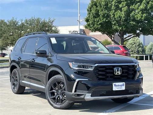 2025 Honda Pilot Touring 8-Passenger