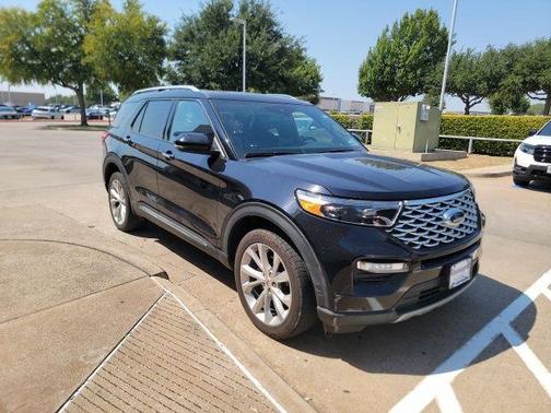 Agate Black Metallic 2022 Ford Explorer Platinum