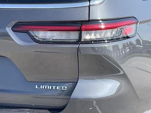 Baltic Gray Metallic Clearcoat 2021 Jeep Grand Cherokee L Limited