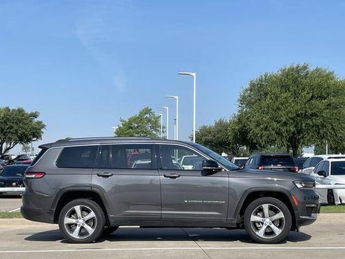 Baltic Gray Metallic Clearcoat 2021 Jeep Grand Cherokee L Limited