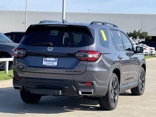 Modern Steel 2025 Honda Pilot Black Edition
