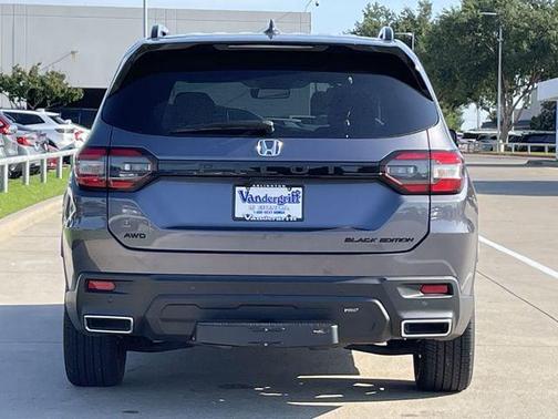 Modern Steel 2025 Honda Pilot Black Edition