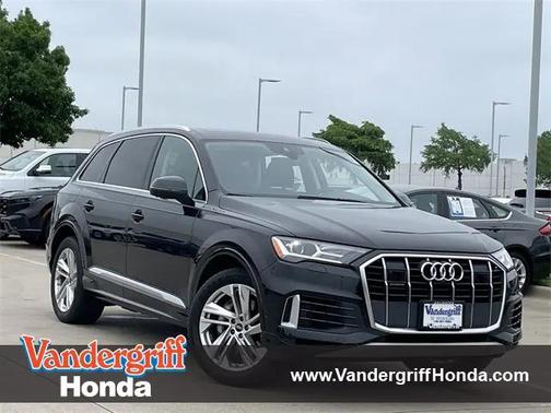 2022 Audi Q7 55 Premium Plus