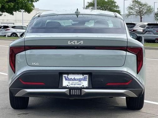 Morning Haze 2025 Kia K4 LXS