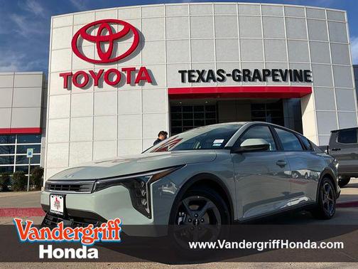 Morning Haze 2025 Kia K4 LXS