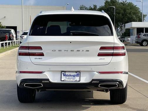 White 2024 Genesis GV80 2.5T