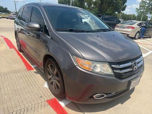 Modern Steel 2015 Honda Odyssey Touring Elite