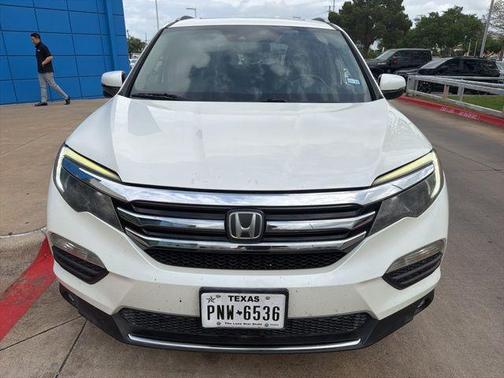 White Diamond Pearl 2016 Honda Pilot Touring