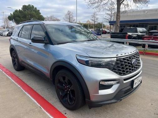 2022 Ford Explorer ST-Line
