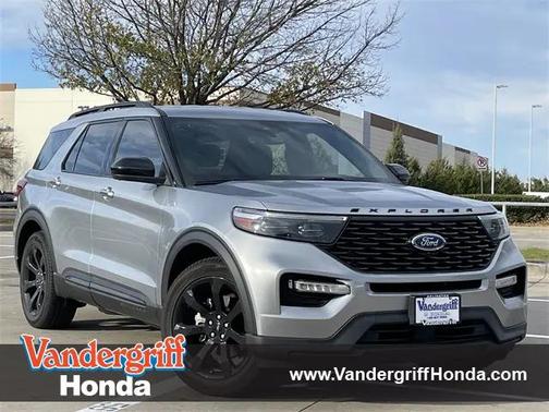 2022 Ford Explorer ST-Line