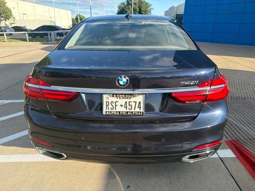 Imperial Blue 2019 BMW 740 740i