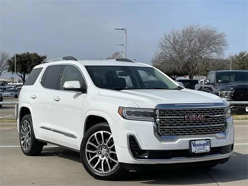 2023 GMC Acadia Denali