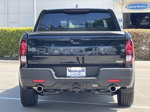 Crystal Black Pearl 2026 Honda Ridgeline RTL