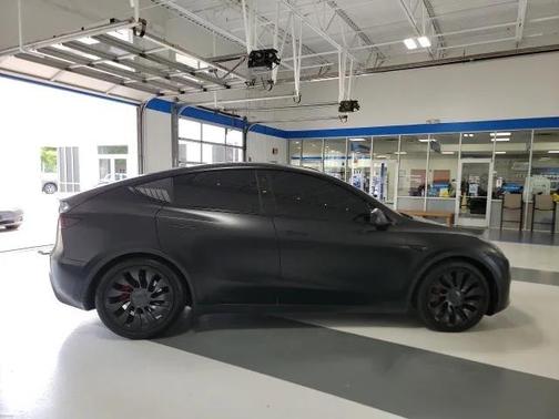 2021 Tesla Model Y Performance Dual Motor All-Wheel Drive