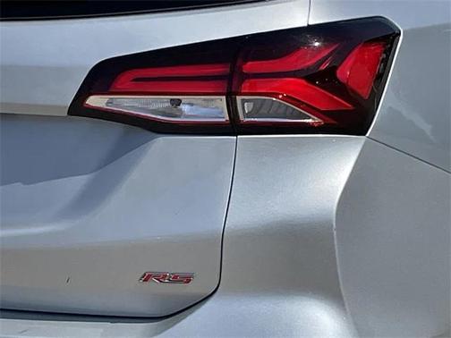 2022 Chevrolet Equinox FWD RS