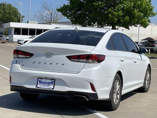 Quartz White Pearl 2019 Hyundai SONATA SE