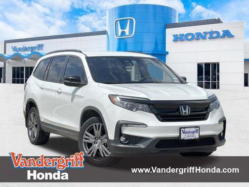 Platinum White Pearl 2022 Honda Pilot AWD Sport