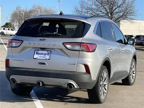2020 Ford Escape Titanium