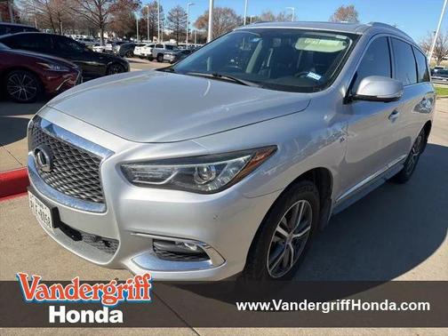 2017 INFINITI QX60 Base