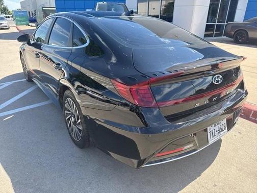2023 Hyundai SONATA Hybrid Limited