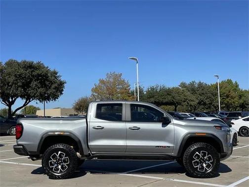 2024 GMC Canyon AT4X