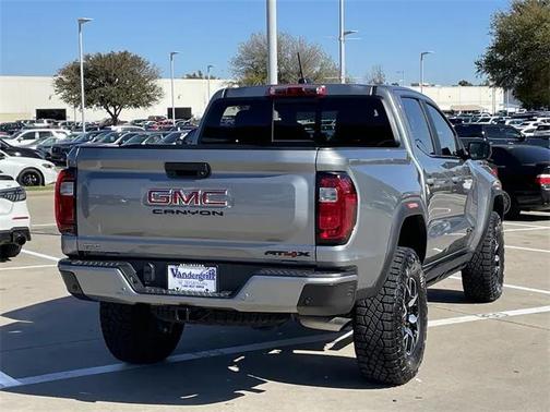 2024 GMC Canyon AT4X