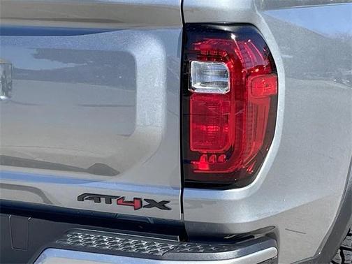 2024 GMC Canyon AT4X