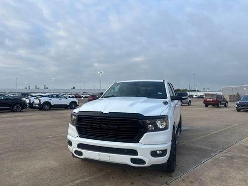 Bright White Clearcoat 2021 RAM 1500 Big Horn/Lone Star