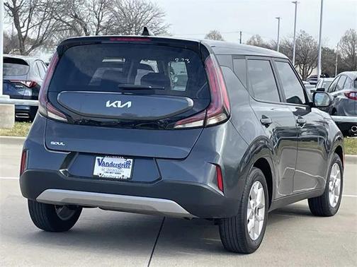 2024 Kia Soul LX