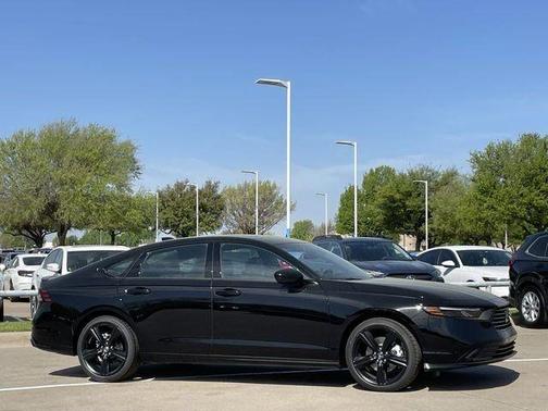 Crystal Black Pearl 2026 Honda Accord Hybrid Sport-L