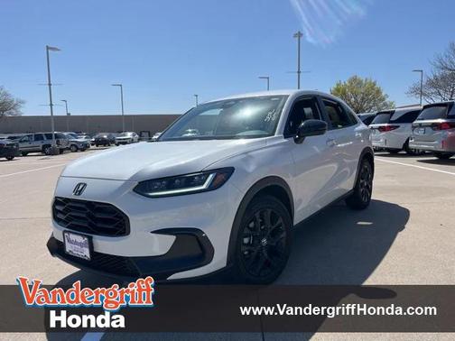 2025 Honda HR-V 2WD Sport