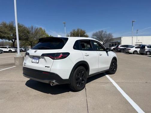 2025 Honda HR-V 2WD Sport