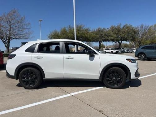 2025 Honda HR-V 2WD Sport