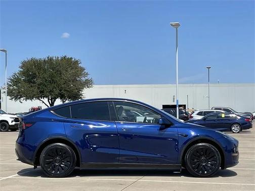 2023 Tesla Model Y Long Range Dual Motor All-Wheel Drive