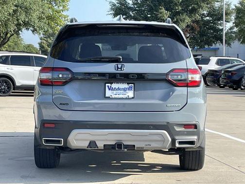 Gray 2025 Honda Pilot Touring 8-Passenger