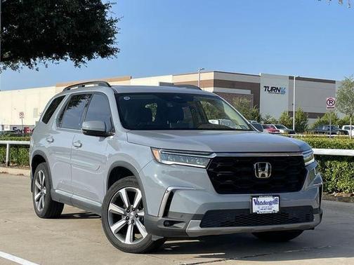 Gray 2025 Honda Pilot Touring 8-Passenger