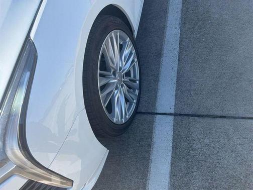 Crystal White Tricoat 2020 Cadillac CT4 Premium Luxury