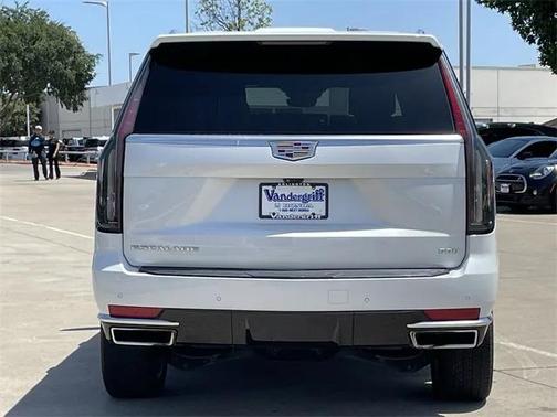 2022 Cadillac Escalade ESV Premium Luxury