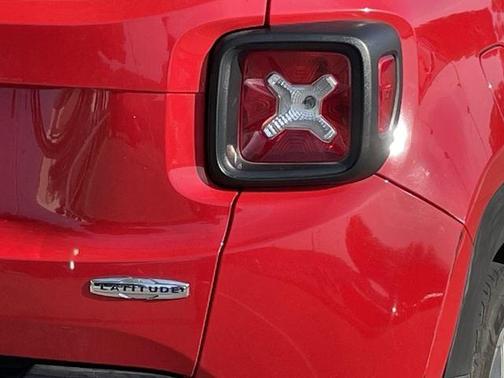 Colorado Red 2017 Jeep Renegade Latitude