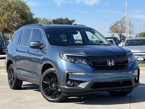Crystal Black Pearl 2021 Honda Pilot AWD Special Edition