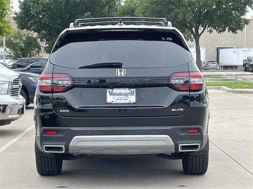 2025 Honda Pilot Elite