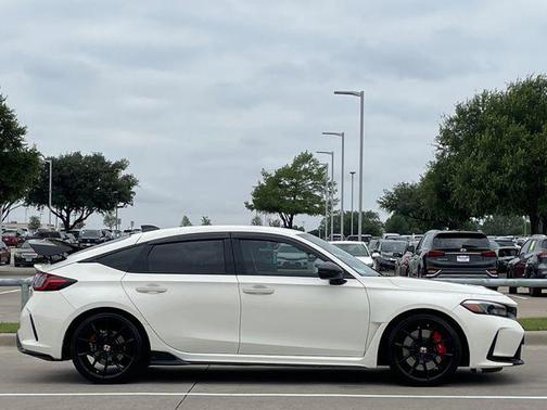 Championship White 2024 Honda Civic Type R