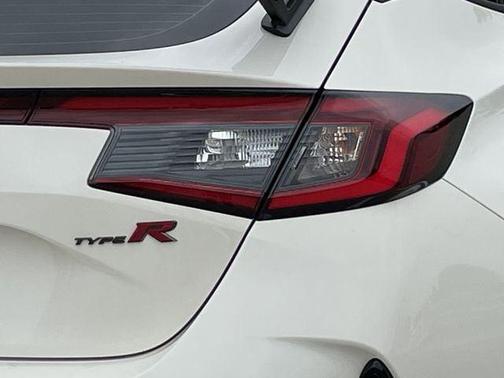 Championship White 2024 Honda Civic Type R